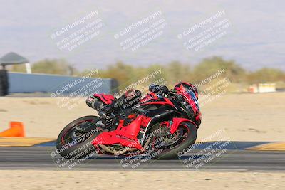 media/Dec-05-2024-Racers Edge (Thu) [[e102e0690b]]/3-B Group/Session 5 (Turn 16)/